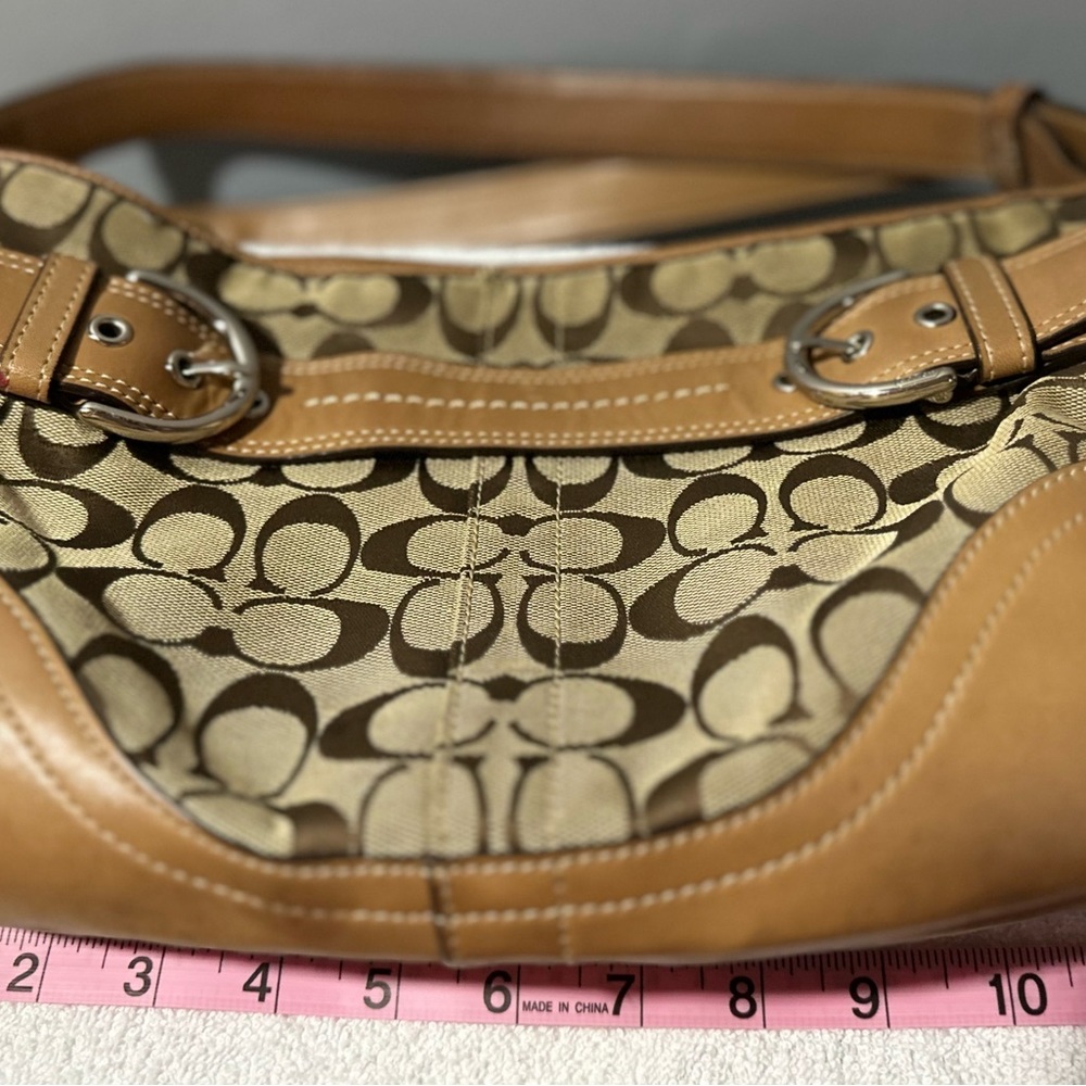 Coach shoulder bag